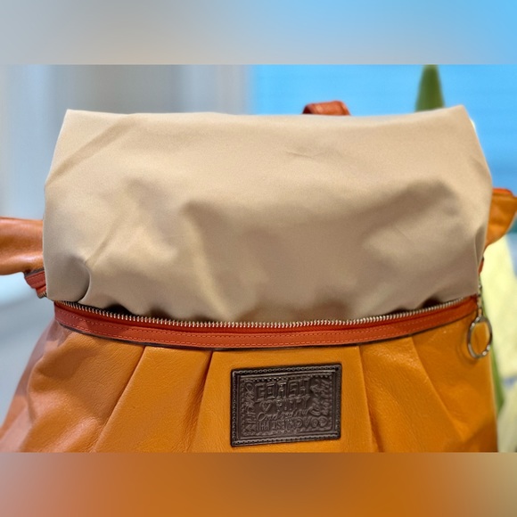 HELLA RARE COLOR Coach Leather Poppy, Metallic Shimmer NWOT - Picture 13 of 15